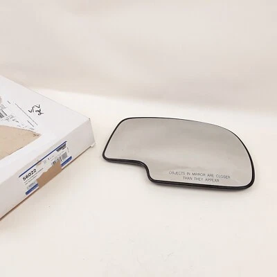 Dorman 56022 Right Door Mirror Glass Fits Cadillac Chevrolet GMC (1999-2007) - Image 1 of 4