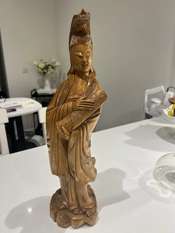 Vintage hand-carved wooden figurine Guanyin Chinese Buddhist Bodhisattva statue - Image 1 of 4