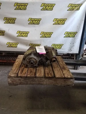 Transfer Case Warner 1350 Manual Shift 2.9L MT Fits 86-90 BRONCO II 1257760 - Image 1 of 4