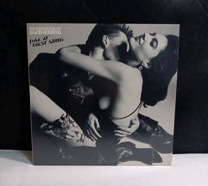 Scorpions - Love At First Sting - LP Vinyl Mercury 1984 Original Pressing EX/EX - Picture 1 of 6