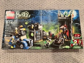 NEW LEGO Monster Fighters 9466&ndash;The Crazy Scientist & His Monster&ndash;Rare & Retired