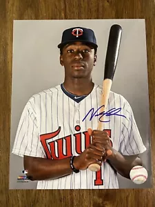 Nick Gordon Minnesota Twins Signed Autographed 8x10 Photo - Picture 1 of 1