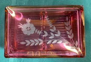 Vtg Ruby Glass Playing Card Holder Box w/ Lid Etched Floral Design 2 Sections - Picture 1 of 21