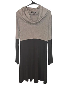 Karen Kane schwarz und grau Wasserfallausschnitt Kleid, Größe Medium - Bild 1 von 11