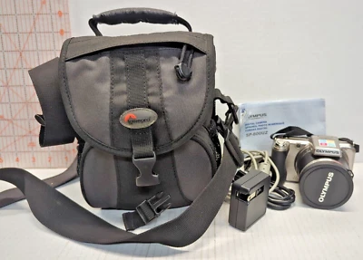 Cámara digital Olympus SP-800UZ 14,0 MP 30x - plateada probada con cargador y bolsa C1 Foto 1 de 4