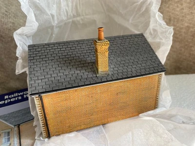 Bachmann Scenecraft 440149 Railway Stable Keepers House Office 1.76 Scale - Image 1 of 4