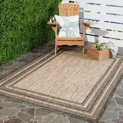 Courtyard Collection 4' x 5'7" Natural/Negro CY8475 Interior/Exterior Impermeable... Foto 1 de 4