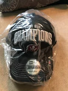 Herren New Era Tampa Bay Buccaneers Super Bowl Champions Logo schwarz Ballkappe - Bild 1 von 4