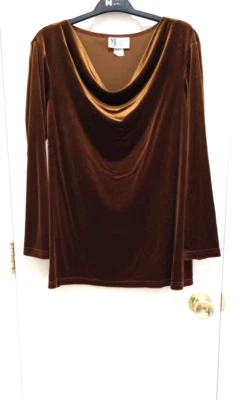 Camisa Top Maggie Sweet Elástica TERCIOPELO Larga Slv Pequeña Mediana BRILLANTE MARRÓN COBRE Foto 1 de 4