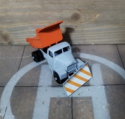 MATCHBOX N°16C SCAMMEL SNOW PLOUGH SPAZZANEVE 1963-68 Scala 1:109 Regular Wheels - Immagine 1 di 4