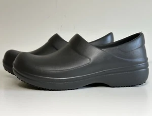 Zuecos de trabajo CROCS Neria Pro 2 para mujer talla 8 negros - Imagen 1 de 8