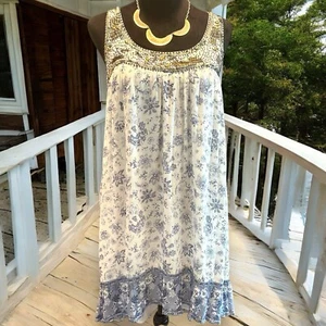 Altar'd State Sommerkleid Damen Gr. M blau Blumen Perlen gefüttert Racerback - Bild 1 von 10