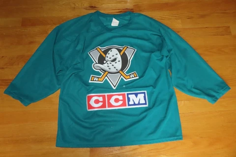 Vintage CCM MIGHTY DUCKS of ANAHEIM Bay State No 9 (MED) Hockey Practice Jersey Cover
