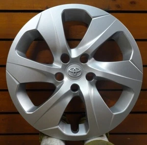 NEW 17" 6 Spoke Hubcap Wheel Cover 2019 2020 2021 2022 2023 Toyota RAV4 LE 61186 - Picture 1 of 5