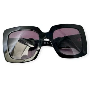 Gafas de sol Chanel negras cuadradas - Imagen 1 de 9