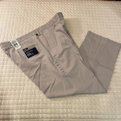 NWT Dockers Pants Men's 42 X 30 Soft Touch Pant Flat Front No Wrinkles - Image 1 of 4