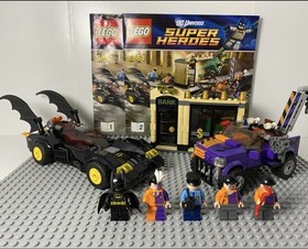 LEGO DC SUPER HEROES Batman 6864 Batmobile and the Two-Face Chase 100% COMPLETE