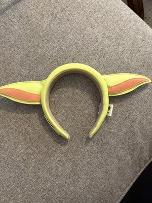 Disney Parks Loungefly Star Wars The Mandalorian Baby Yoda Grogu Ears Headband - Imagem 1 de 4