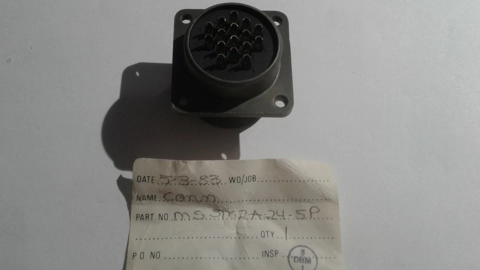 (1 pc) MS3102A-24-5P, AMPHENOL, CONN - Image 1 of 1