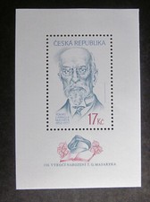 CR 2000 Masaryk Block , dazu Postkarte Lany ehemaliger Präsidentensitz 2Bilder