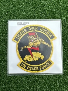 Luftwaffe der Vereinten Nationen - Tiger über Bosnien - UN-Friedenstruppe. - Bild 1 von 5