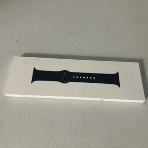 Correa deportiva genuina para Apple Watch (45 mm) medianoche - M/L (se adapta a muñecas de 150-200 mm) - Imagen 1 de 6