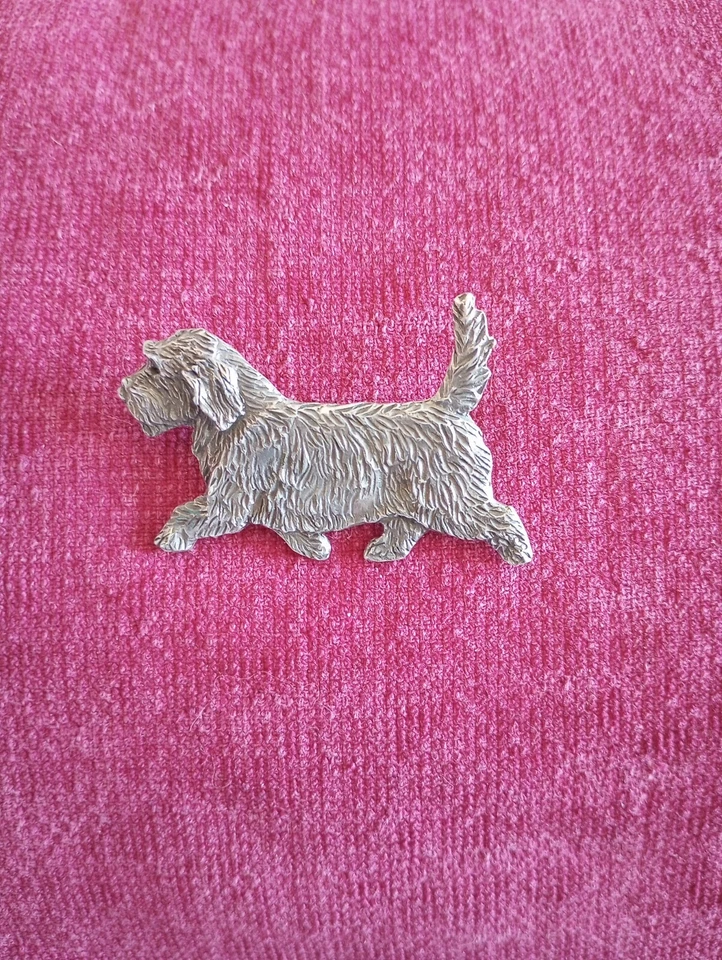 Petit Basset Griffon Vendeen Pin Trote 91F PERRO joyería por Cindy A. Conter Foto 1 de 1