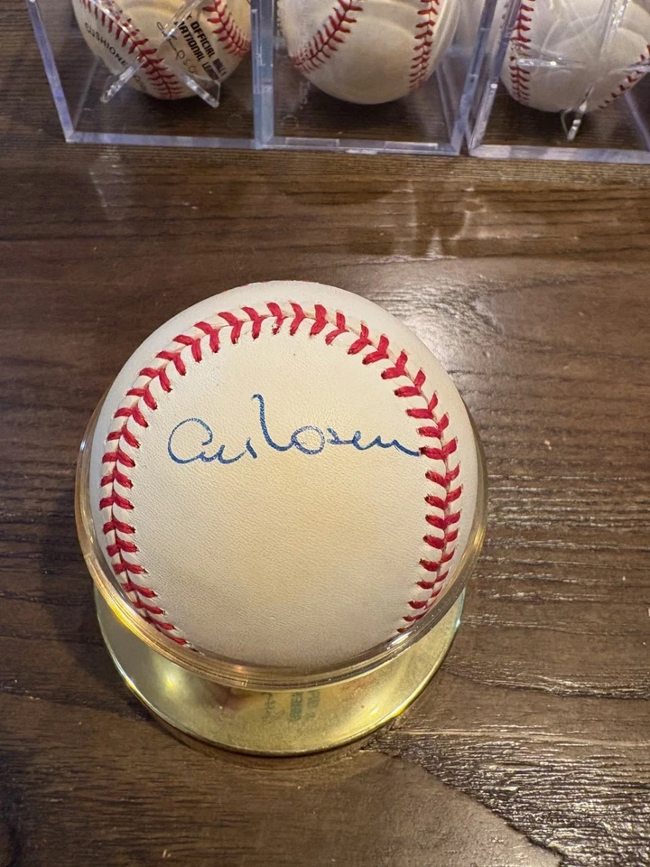 AL   ROSEN       MLB        SIGNED     BASEBALL Foto 1 de 1