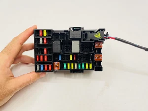 OEM 15-20 CHEVY SONIC INTERIOR CABIN FUSE BOX UNDER DASH - Picture 1 of 7