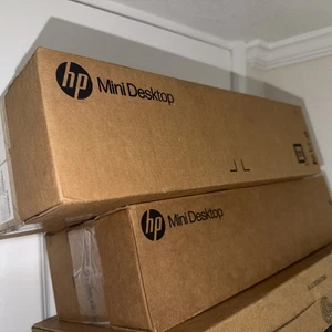 HP Pro Mini 400 G9 Desktop I5 32 GB RAM 512 SSD 8X4W2AV - - Picture 1 of 1