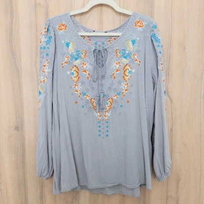 Blusa bordada para mujer talla 1X gris boho romántica cabaña campesina artística Foto 1 de 4