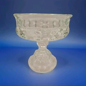 Vintage Indiana Glas Kings Crown Daumenabdruck Fuß Avocado Grün Süßigkeiten Schale MCM - Bild 1 von 5
