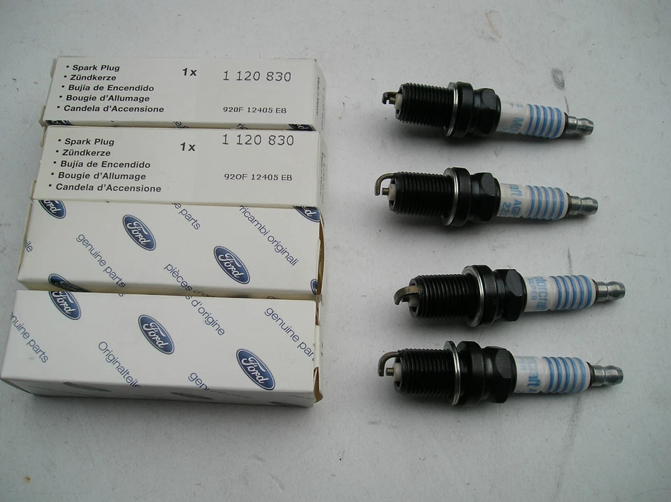 FORD ESCORT/Fiesta CVH New Motorcraft SPARK PLUGS X4 AGPS22C Genuine part - Image 1 of 1