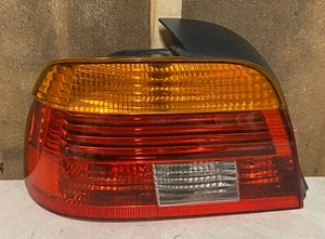 Luz trasera izquierda del conductor sin lente transparente para BMW M5 855727 00-03 OEM - Imagen 1 de 3
