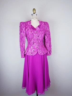 Conjunto de blusa y falda vintage de lentejuelas fucsia con volantes de Nancy Bracoloni de los años 80 Foto 1 de 4