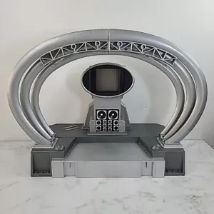 Playset Wrestling Vintage WWF Jakks Pacific Entrance Stage Funzionante Incompleto - Foto 1 di 7