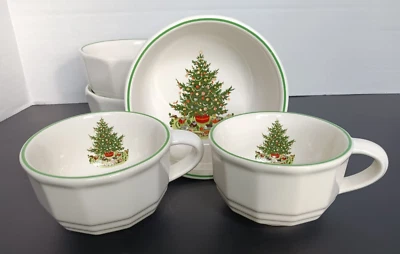 Pfaltzgraff Christmas Heritage 2 Flat Coffee/Tee Cups and 3 Soup Bowls - Image 1 of 4