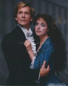 Sarah Brightman HAND SIGNED 8x10 Photo, Autograph, The Phantom Of The Opera - Picture 1 of 5