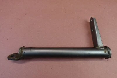 2007-2013 KAWASAKI VULCAN 900 CUSTOM VN900 poste de montagem de suporte de quadro - Imagem 1 de 4