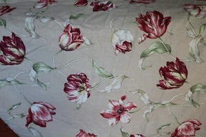 Edredón Peacock Alley King Tulipanes Sonoma Reversible Algodón y Rayón 102"x86" - Imagen 1 de 6