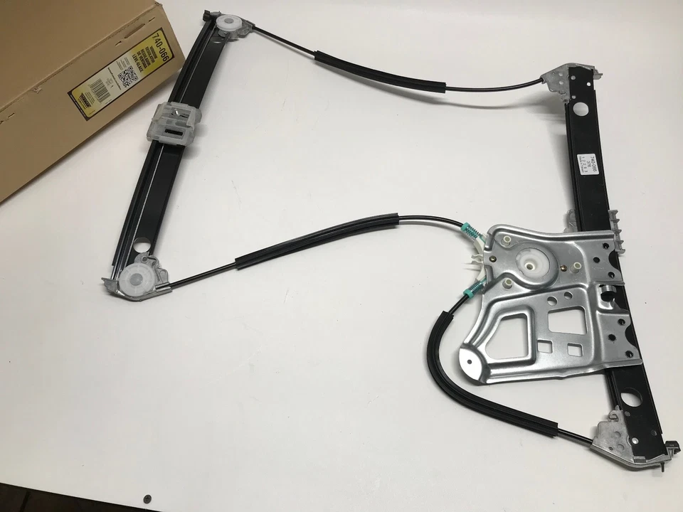 Regulador de ventana delantero izquierdo Dorman 740-066 para S350, S430, S500, S55 AMG FAST S Foto 1 de 2
