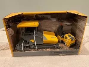 New Ray Volvo P6820D Paver (6") & DD25B Roller Set NEW RARE - Picture 1 of 8