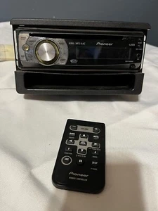 PIONEER DEH-P4000UB STEREO DETACHABLE  Old School With Remote ( Read Description - Picture 1 of 5