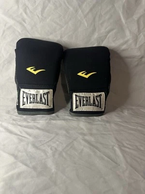 Everlast MMA Heavy Bag Gloves ( Thumbless ) - Image 1 of 3