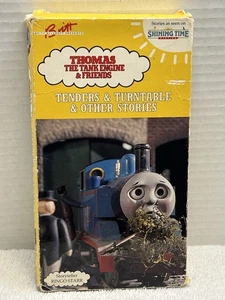 Thomas The Tank Engine: Tenders & Turntable VHS 1991 Storyteller/Ringo Starr - Foto 1 di 5