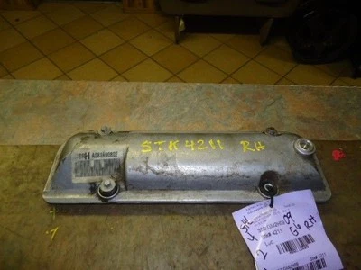 09 PONTIAC G6 VALVE COVER - Image 1 of 4