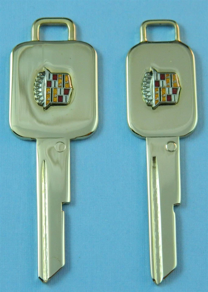 CADILLAC FLEETWOOD 1968 1972 1976 1980 1987 1988 1989 VINTAGE GOLD CREST KEYS - Image 1 of 1