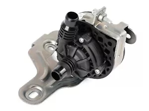 Bosch Coolant Pump fits Mercedes-Benz A0005007600 A0005007000 - Picture 1 of 3