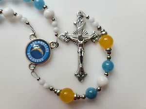 Caricabatterie rosario calcio LA quarzo blu, oro e giada bianca perle pietre preziose - Foto 1 di 11