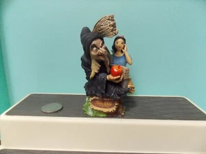 Disney Kingdom Hearts Figure Snow White Witch Formation Arts Square Enix - Picture 1 of 3